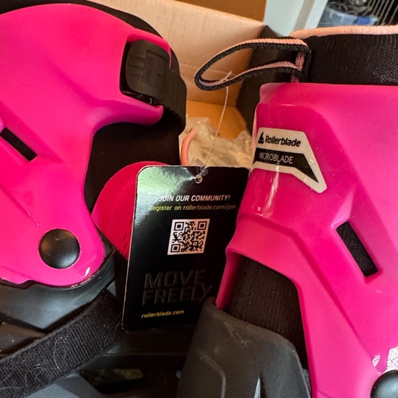 Rollerblade Kids' Pink and Black Skates - Picture 2 of 16